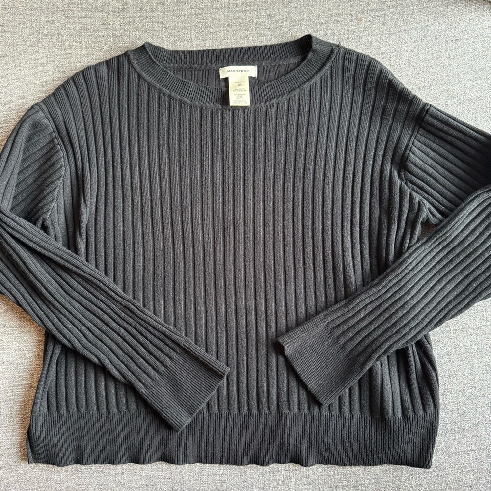 MAX STUDIO Ribbed Crewneck Sweater